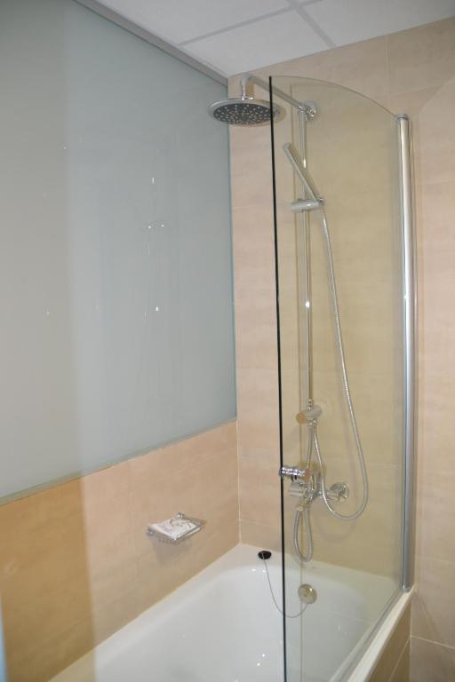 Hotel Vilar Riu De Baix Flix Номер фото