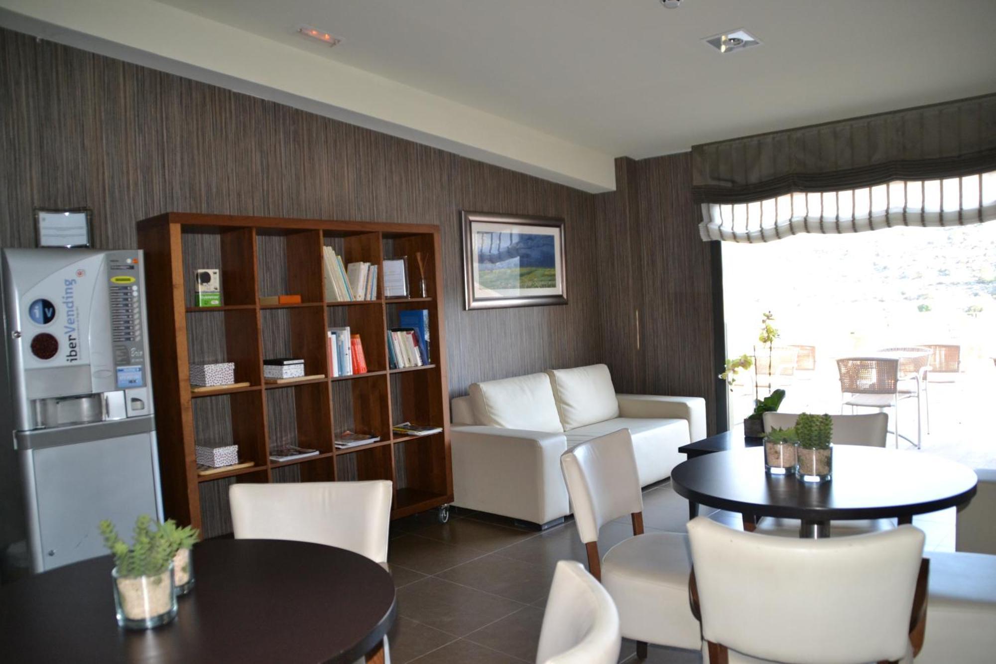 Hotel Vilar Riu De Baix Flix Екстер'єр фото